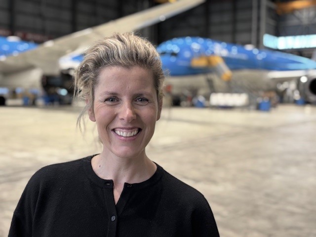 Kim Riedstra trainer